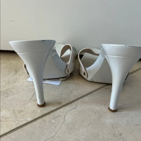 Dior Women's Cream Floral Slide Sandals - Picture 4 of 8